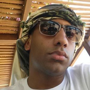 Meet your Posher, Manuel